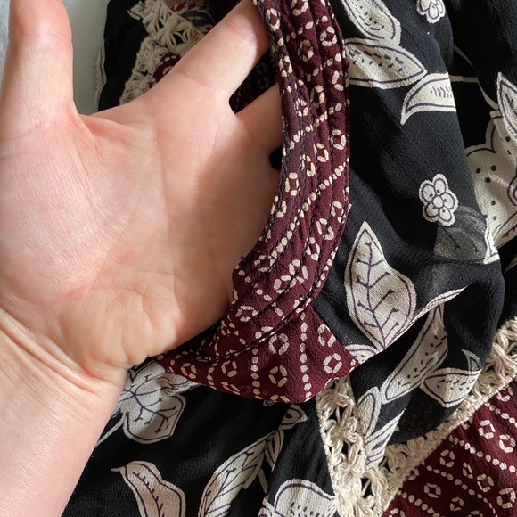 Flowy sleeveless dress - Picture 5 of 8